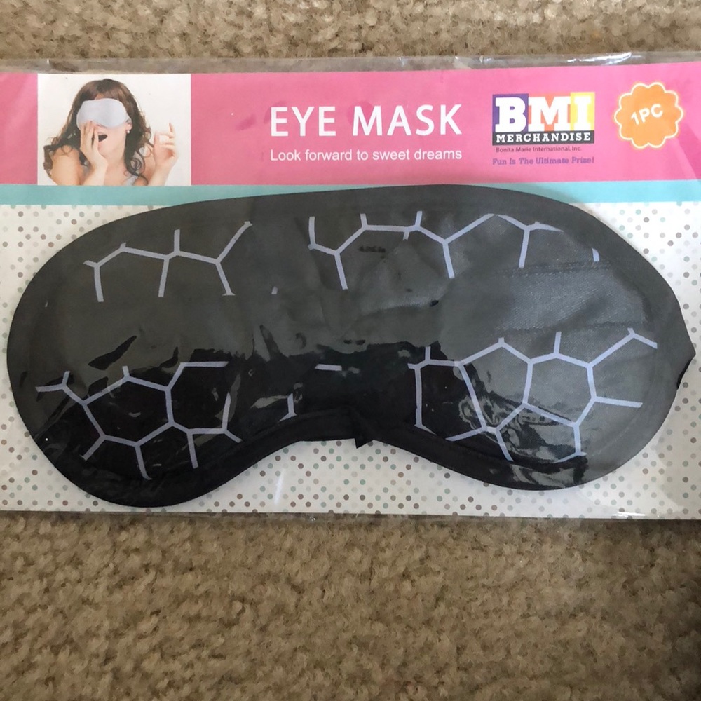 Eye mask